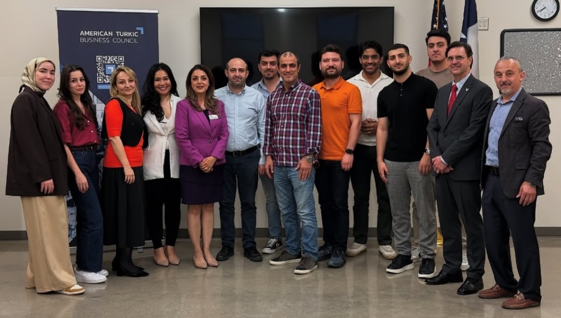 Participants at HCC/American Turkic Business Council entrepreneurship seminar pose for a photo.